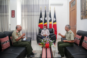 Maijor Jeneral Lere Anan Timur hamutuk ho Xefe Kaza Militar PR, Mau Kalo hasoru malu ho Prezidente da Republika, Francisco Guterres Lu Olo iha palasiu Prezidensia Dili (22/7)