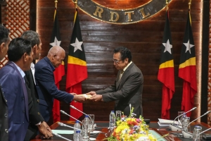 Prezidente Republika, Dr, Francisco Guterres Lu Olo simu karta husi ulun bo&#039;ot Konsellu Veteranu, Riak Leman iha palasiu Prezidensial, (03/02)