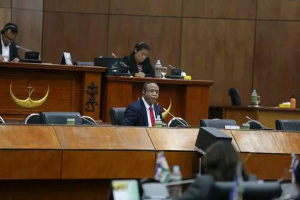 MAPKOMS, Francisco Martins da Costa Pereira Jerónimo, ko’alia hela iha plenaria Parlamentu Nasional, segunda (12/12).