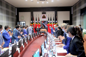 Membru Governu partisipa hela reuniaun Konsellu Ministru iha Palásiu Governu momentu balun liuba.