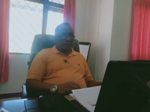Diretór Servisu Sentru Solidariedade Sosiál Munisípiu Baukau, Guido Ricardo Belo ko’alia hela ba media sira iha kna&#039;ar fatin vila nova Baukau, sesta (19/11).