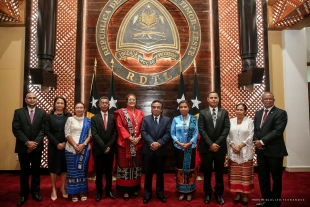 PR Lu Olo foto hamutuk ho embaixador nain sia