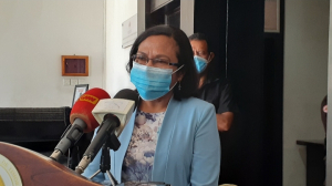 Provedora Direitu Umanu no Justisa Jesuina Maria Fereira Gomes ko&#039;alia hela ho jornalista sira iha Palásiu Governu, Tersa (8/9).