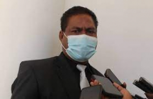 Ministru Ensinu Superiór, Siénsia no Kultura (MESSK), Longuinhos dos Santos.