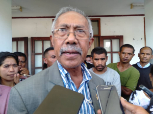 Advogadu privadu Manuel Tilman ko&#039;alia ba Jornalista sira iha TDD hafoin Tribunal liu hus iJuiza juiza, Ercila de Jesus fo TIR Jeral ba Prezidente ANC JOF iha TDD, Segunda (30/11)