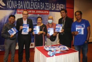 Ekipa husi KI ho UNDP no SII halo lansamnetu matadalan reportajen bajeneru. 