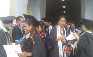 Graduante na&#039;in-121 ne’ebé simu ona graduasaun husi ICFP Baukau, sabadu (05/03).