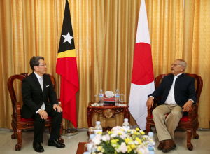 Prezidente Repúblika (PR), José Ramos Horta konversa hela ho Embaixadór foun husi Japaun, Kimura Tetsuya, iha palasiu Prezidensiál, segunda (5/12).