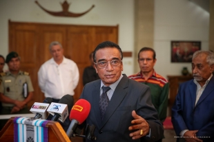 East Timor President Francisco Guterres Lu Olo speaks to the media in Presidential Palace (10/02)