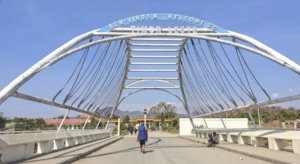 Fronteira Timor-Leste ho Indonézia iha Batugade.