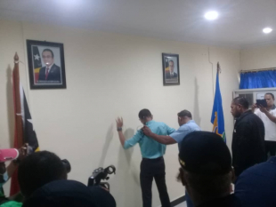 SIK kaptura daudaun Prezidente ANC iha nia kna&#039;ar fatin MTK iha Kaikoli, Dili (26&#039;11)