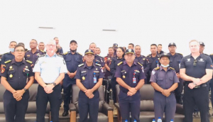 PNTL liuhusi ekipa investigasaun hasai foto hamutuk hafoin halo dikusaun ba Kurikulu Kualifikadu SIK. 