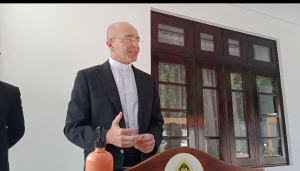 Enkarregadu Negósius hosi Santa Sé, Monseñor Marco Sprizzi ko&#039;alia hela ba média sira iha Rezidénsia Primeiru Ministru, Taur Matan Ruak, faról, sesta (23/07).