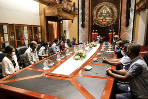 Reprezentante Komunidade Baukau ko&#039;alia hela ho Prezidente Repúblika, Francisco Guterres &#039;Lú Olo&#039; iha Palásiu Prezidente Bairopite, kuarta (13/10). 