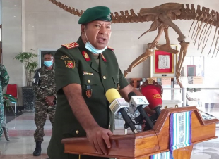 Xefe Estadu  Maiór Falintil, Forsa Defeza Timor-Leste (F-FDTL), Tenente Jenerál Falur Rate Laek.