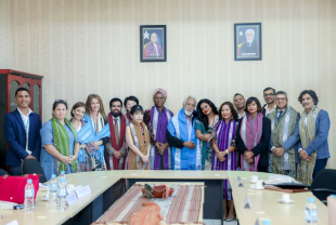 Primeiru-Ministru (PM), Kay Rala Xanana Gusmão, hasai foto hamutuk ho reprezentante Organizasaun Nasaun Unidas (ONU) no ajénsia sira iha Timor-Leste.
