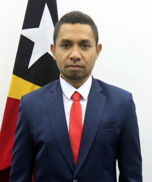 Ministru Obras Publika Salvador Pires