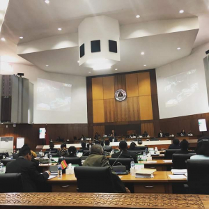 Deputadu sira iha hela plenária Parlamentu Nasionál.